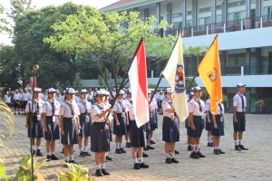 Upacara Serah Terima Jabatan dan Pelantikan Pengurus OSIS Masa Bakti 2024-2025