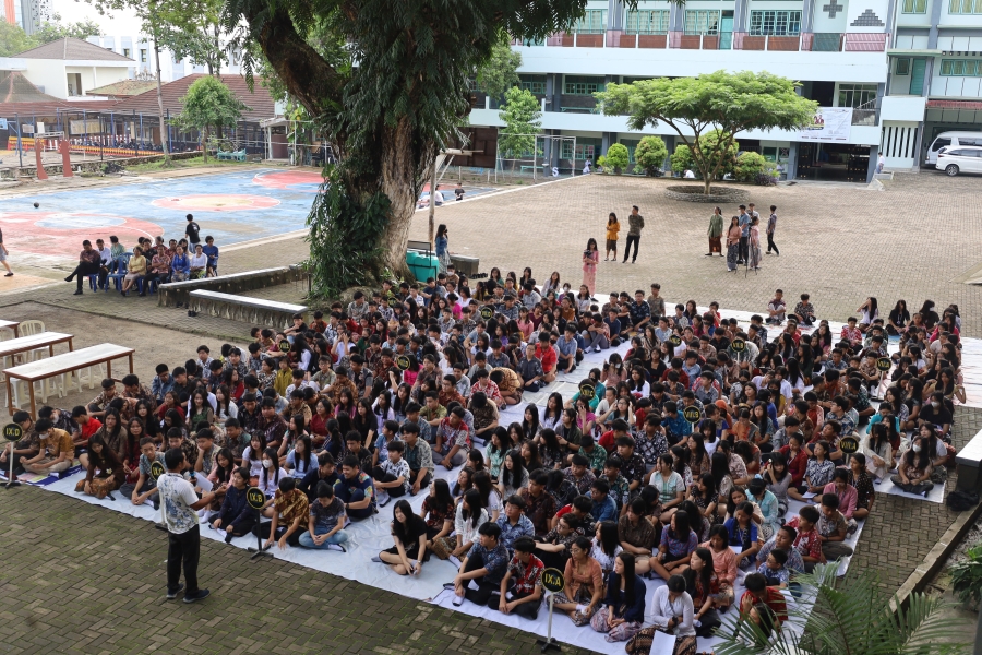 Perayaan Paskah dan Hari Kartini di SMP Xaverius 2 Bandar Lampung: Momen Iman dan Inspirasi