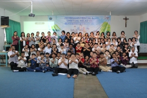 Rekoleksi Gelombang II SMP Xaverius 2 Bandar Lampung: Membangun Cinta Diri dan Kebijaksanaan Digital di Era Gawai